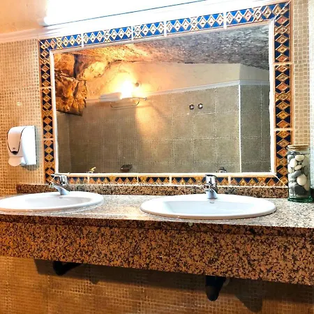 ゲストハウス La Panadera Sepúlveda