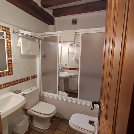 ゲストハウス La Panadera Sepúlveda