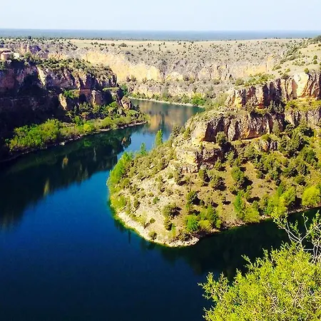 ゲストハウス La Panadera Sepúlveda