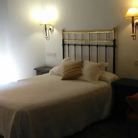 ゲストハウス La Panadera